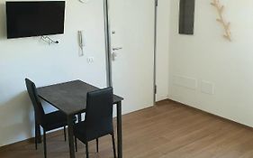 La Casa de Papel - Berlino - Self Check in, Smart Tv, tutti i confort, nuova costruzione